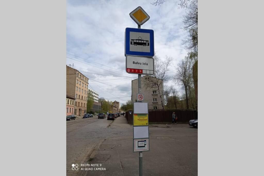 Latgales139 6 Can Stay Park In Front Of The House Free Parking Behind The Fence Self Check In Out Рига Екстер'єр фото