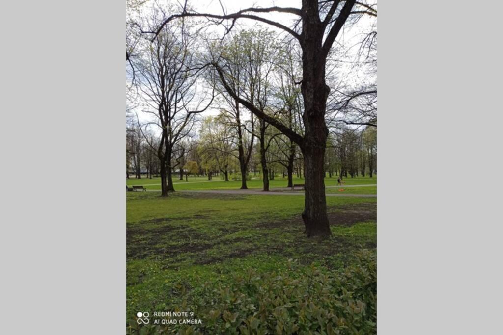 Latgales139 6 Can Stay Park In Front Of The House Free Parking Behind The Fence Self Check In Out Рига Екстер'єр фото